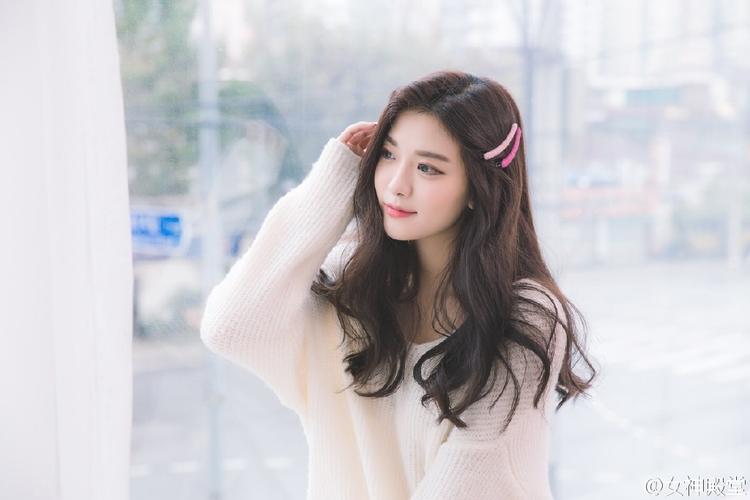 航拍祁连山南麓“高原桃花源”